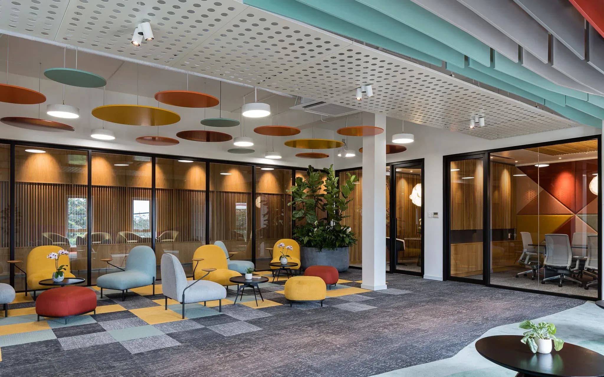 Tran Quang Sale Office